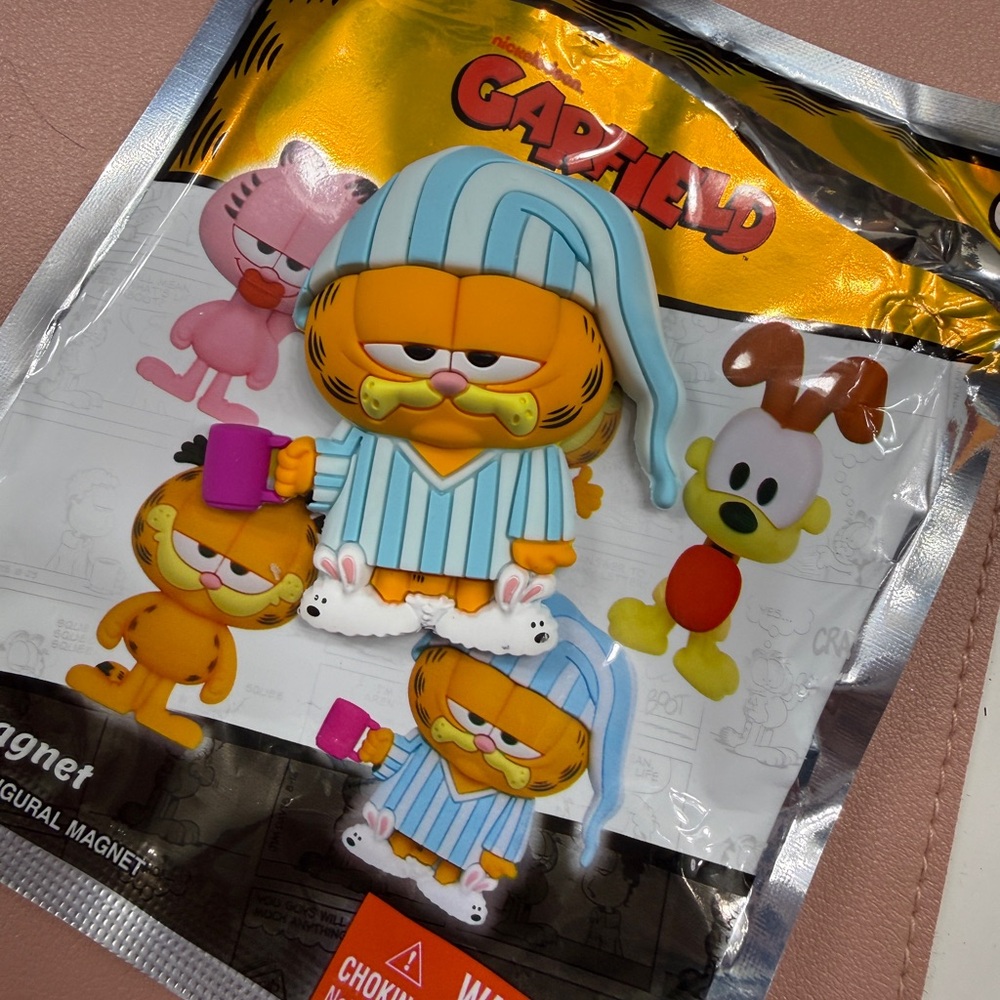 Garfield Pajama Magnet Set - Blue and Orange